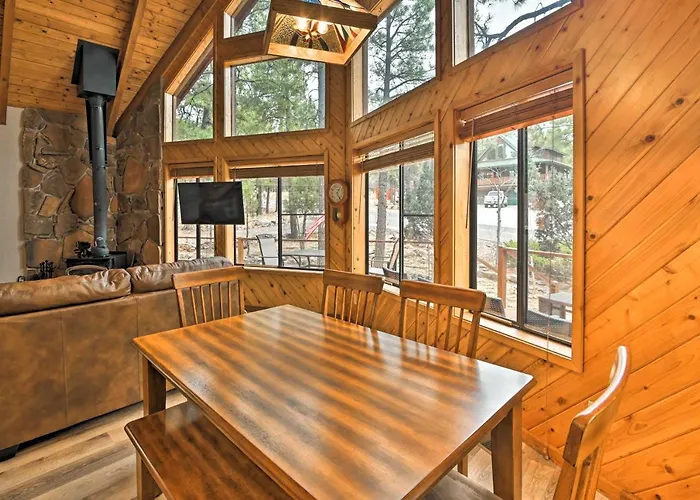 1 Mi To Secluded With Deck In Holiday home *