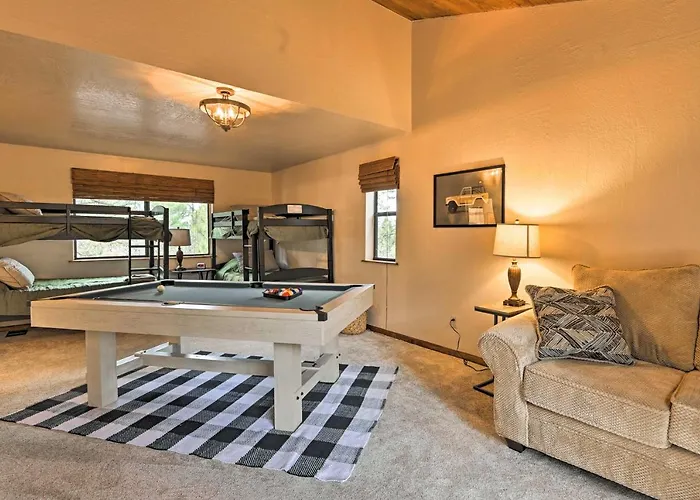 1 Mi To Secluded With Deck In Munds Park