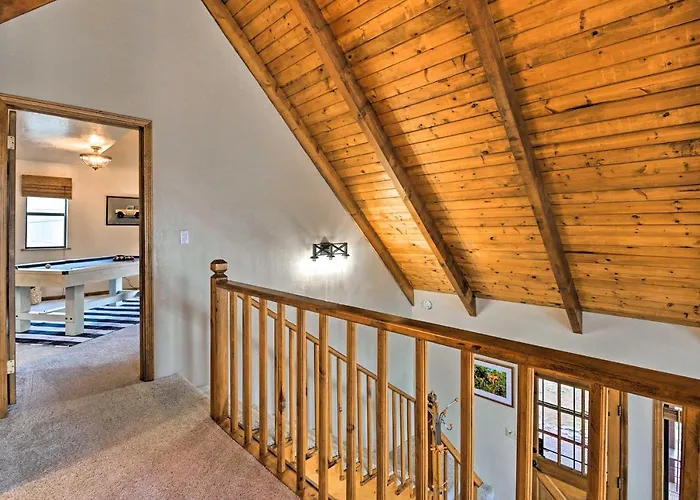 1 Mi To Secluded With Deck In Holiday home *